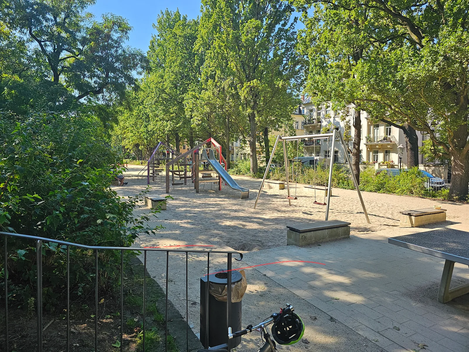 Atmosphere at Hermann-Seidel Park Dresden — travel photo