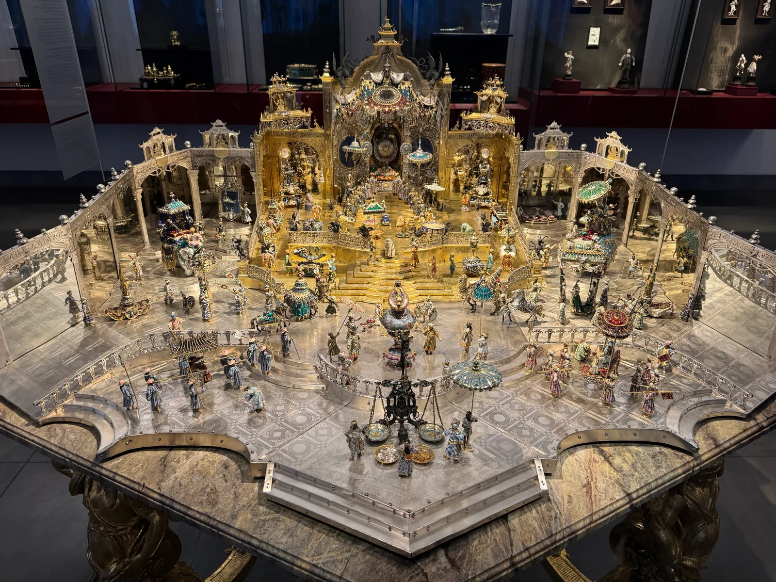 Details at Historisches Grünes Gewölbe Dresden — travel photo