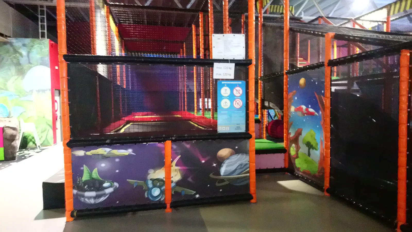 Atmosphere at Playport Dresden Dresden — travel photo