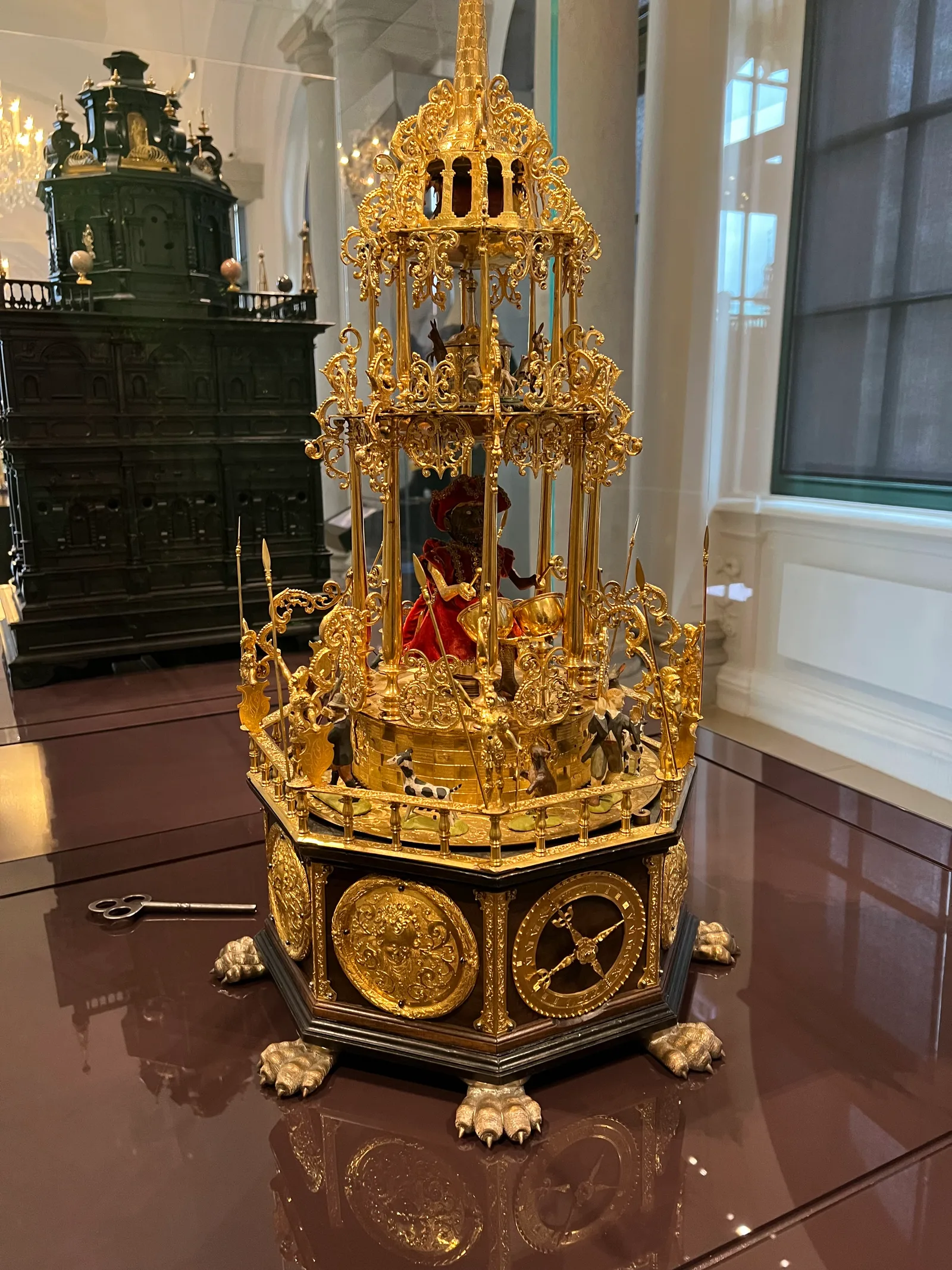 Atmosphere at SKD | Mathematisch-Physikalischer Salon Dresden — travel photo