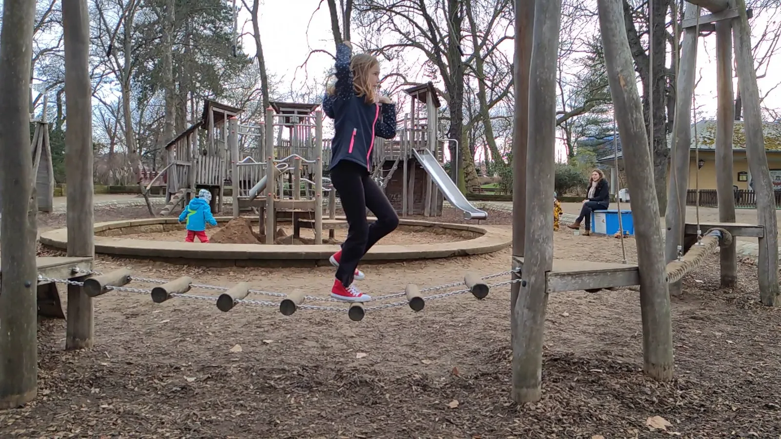Main view at Spielplatz Beutlerpark Dresden — travel photo