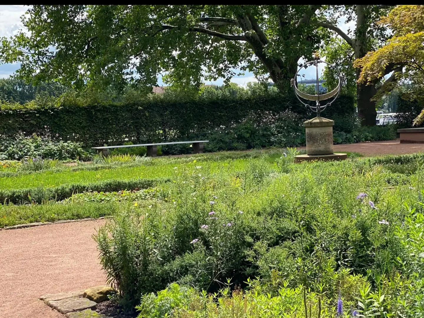 Details at Staudengarten Dresden — travel photo