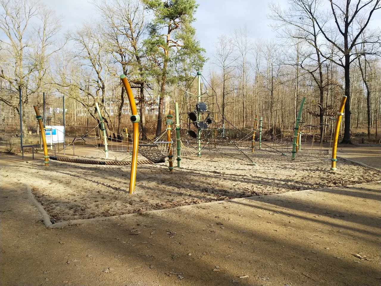 Waldspielplatz Albertpark
