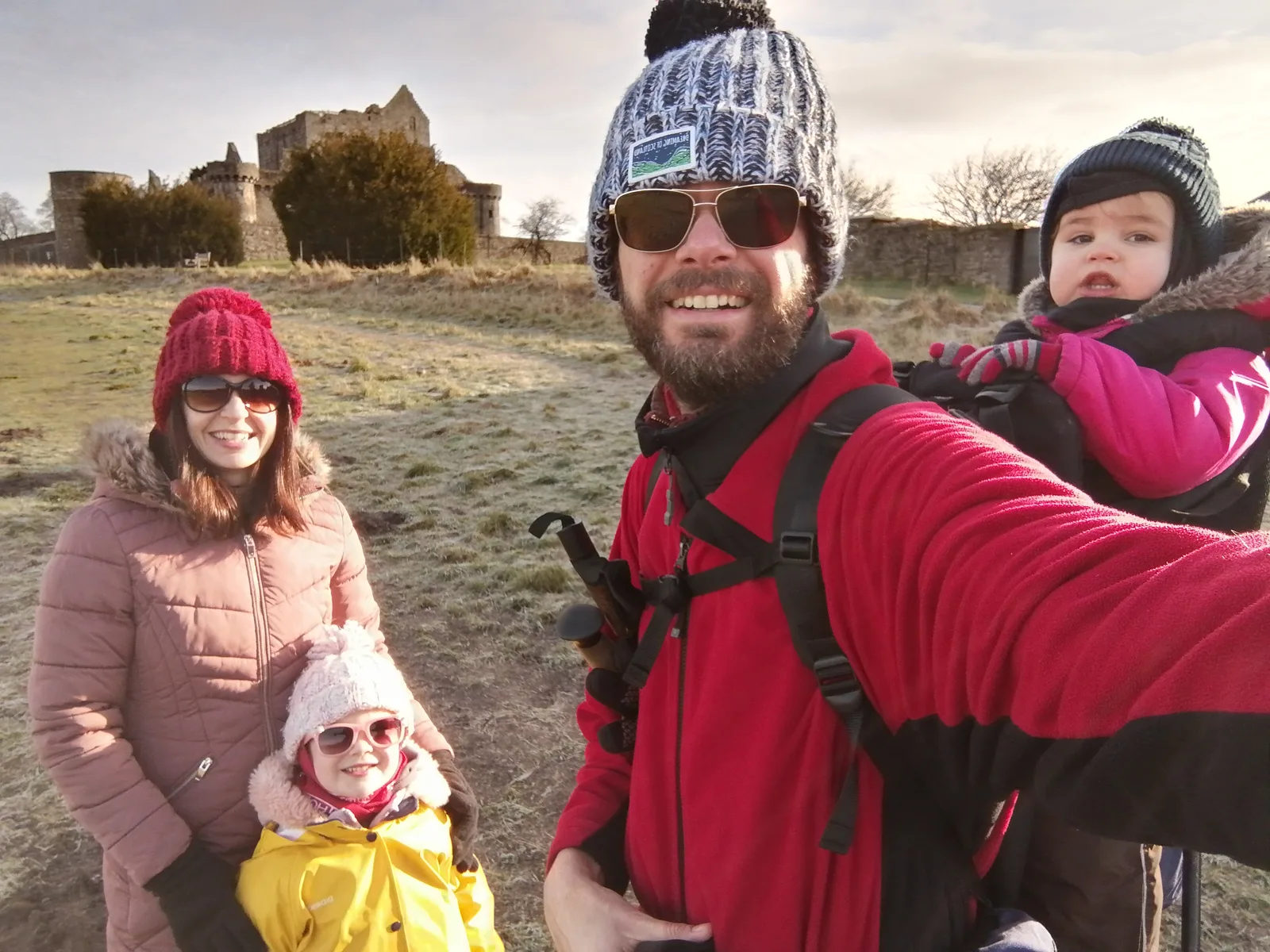 Atmosphere at Craigmillar Castle Park Edinburgh — travel photo