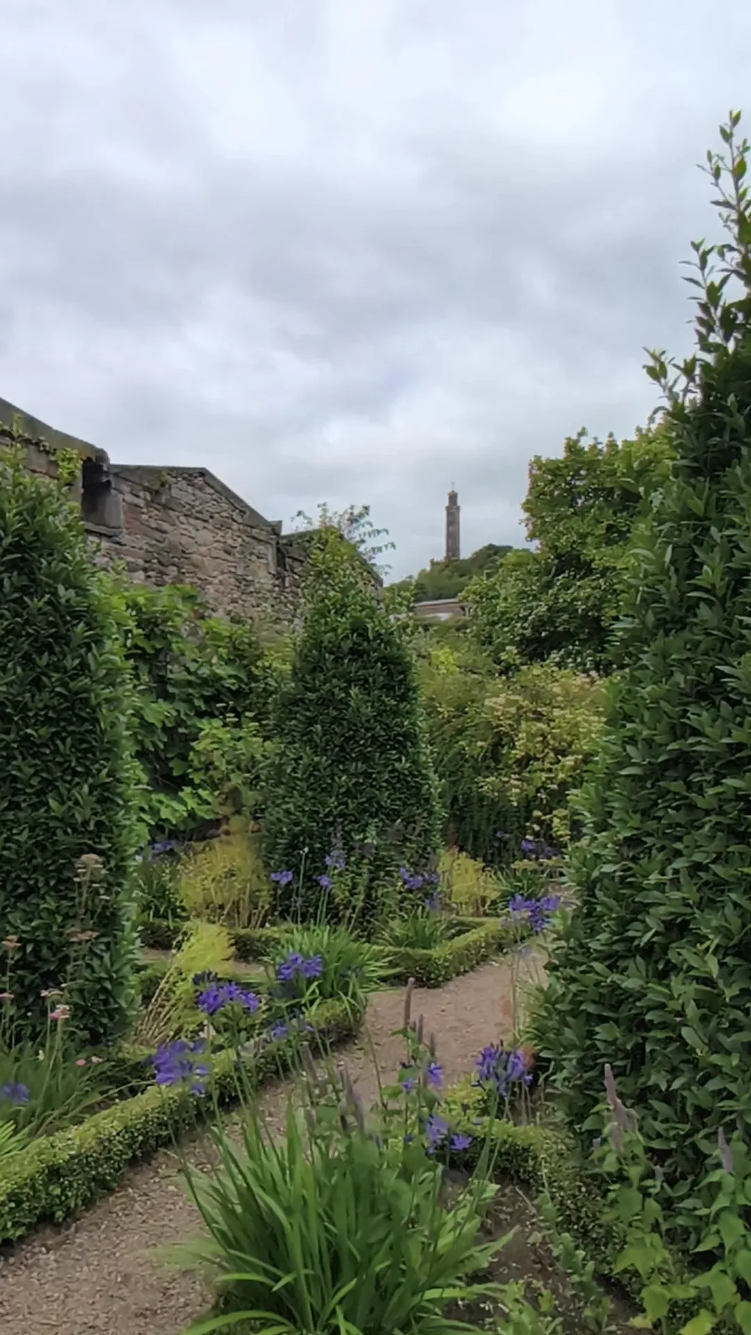 Main view at Dunbars Close Edinburgh — travel photo