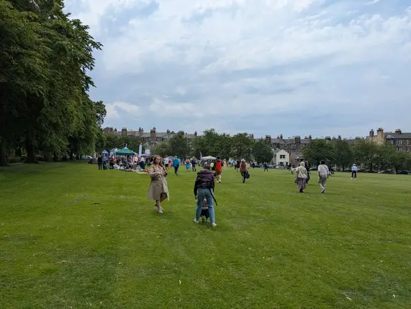 Atmosphere at Harrison Park West Edinburgh — travel photo
