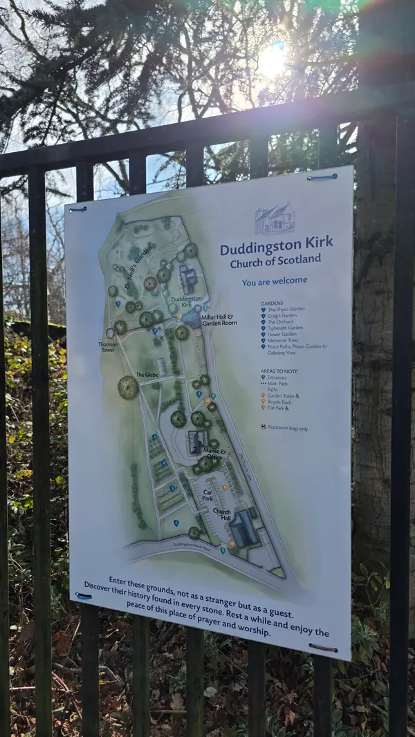 Atmosphere at Holyrood Park Edinburgh — travel photo