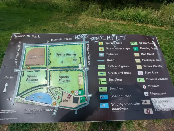 Atmosphere at Inverleith Park Edinburgh — travel photo
