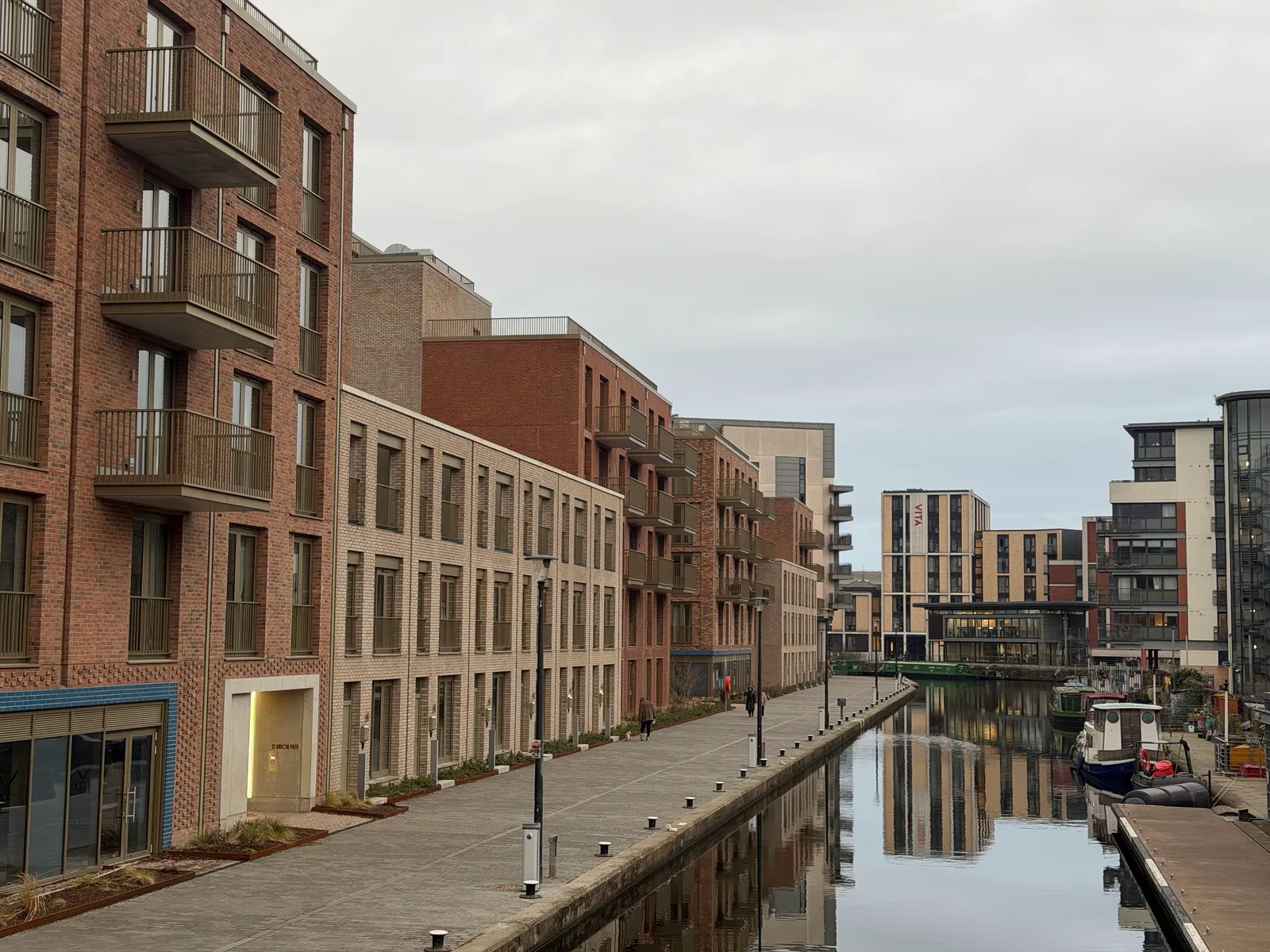 Main view at Leamington Lift Bridge Edinburgh — travel photo