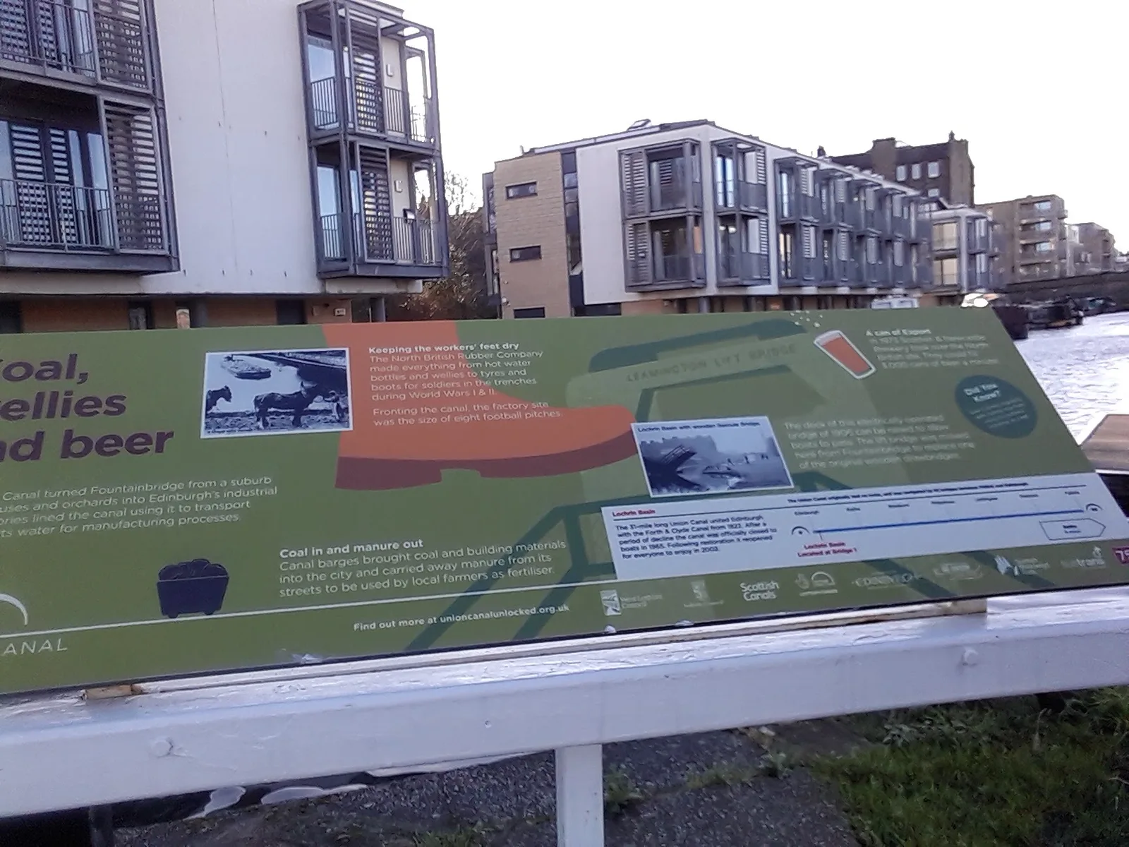 Atmosphere at Leamington Lift Bridge Edinburgh — travel photo