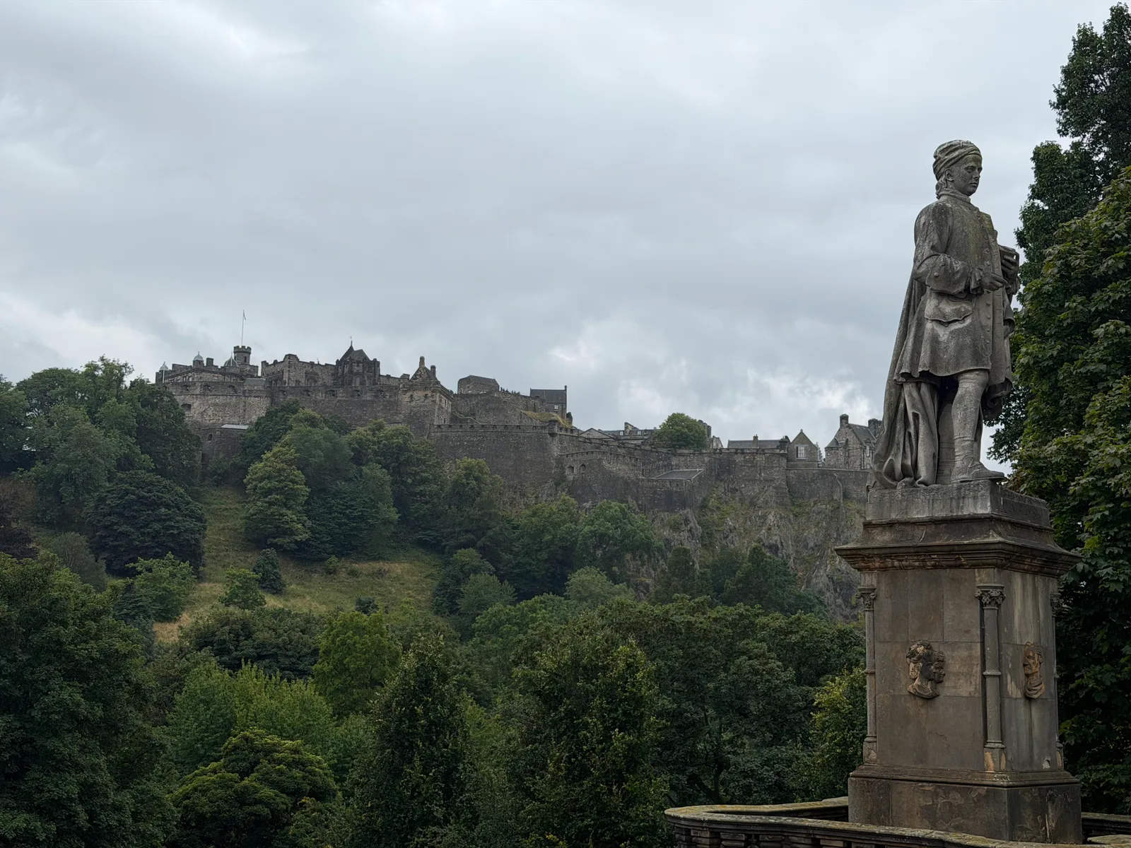 Main view at Princes Street Gardens Edinburgh — travel photo