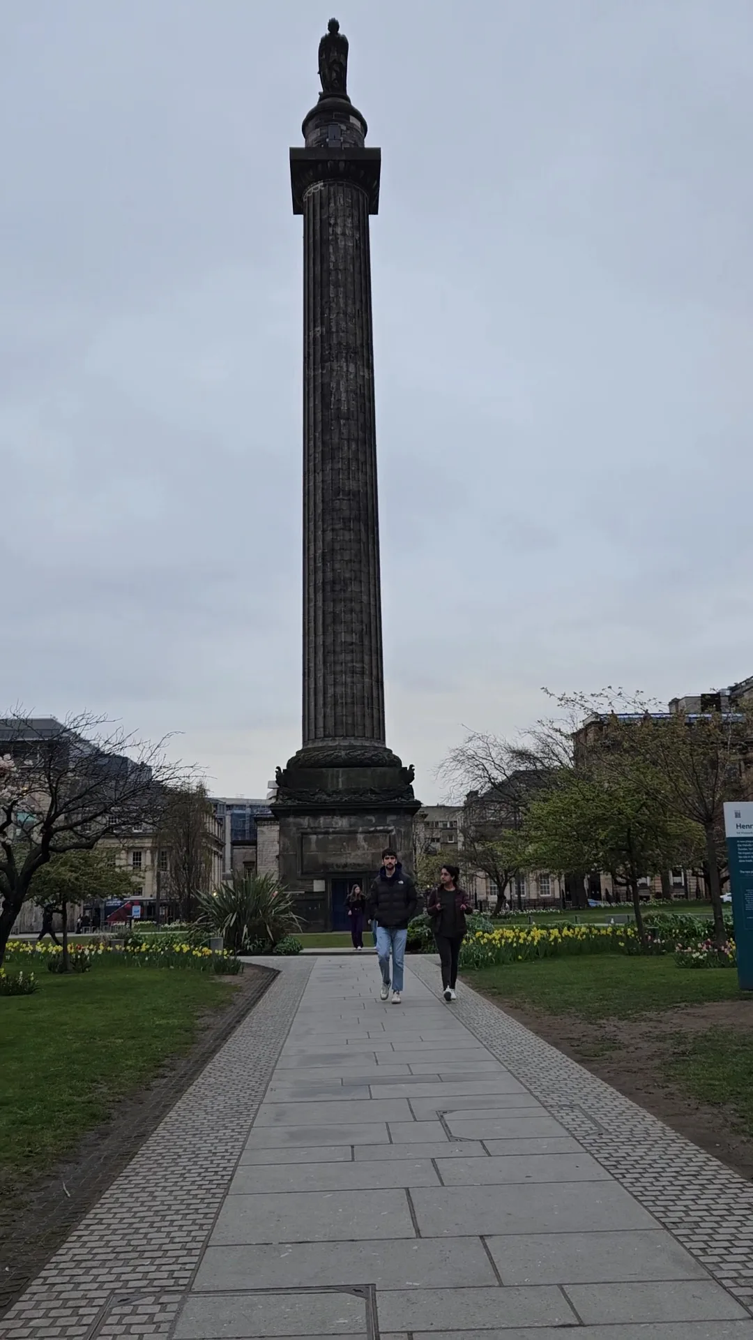 Interior at St. Andrew Square Garden Edinburgh — travel photo