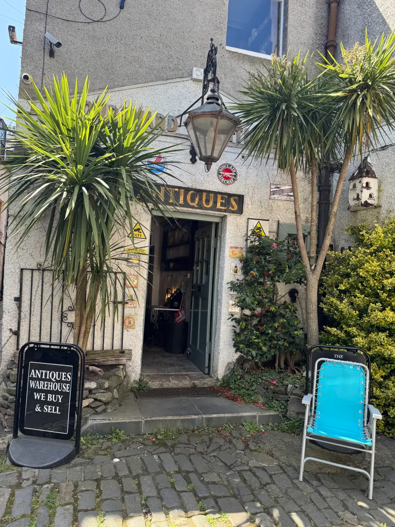 The Courtyard Antiques