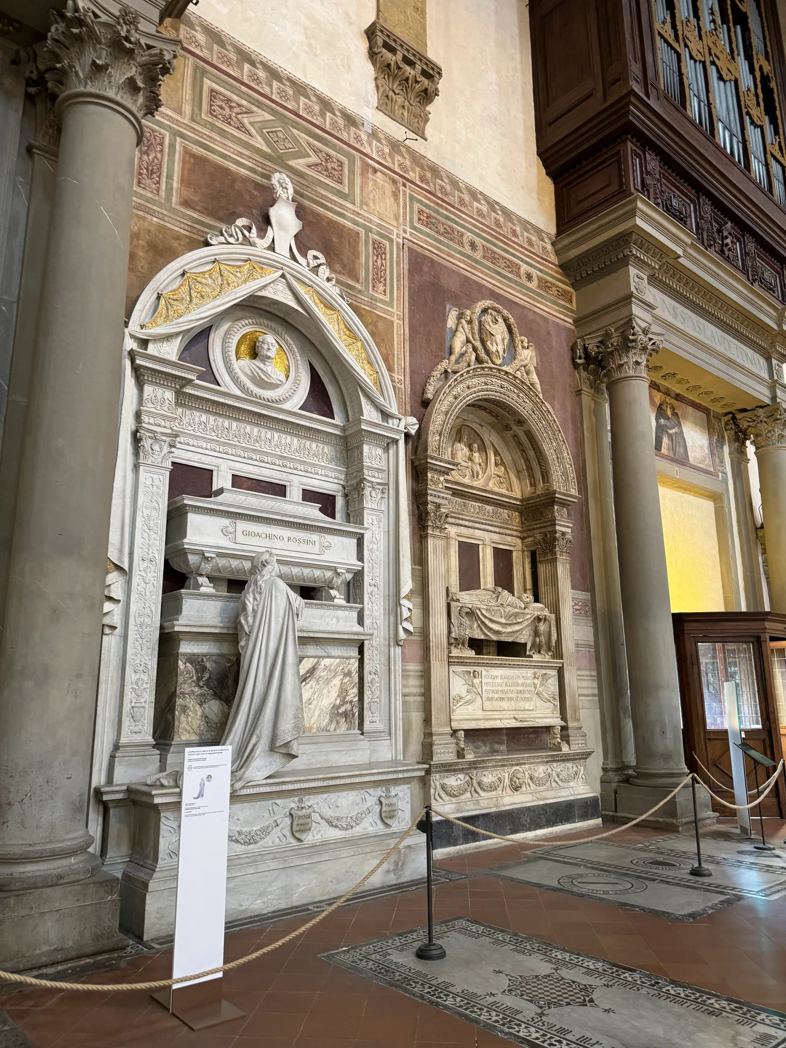 Details at Basilica of Santa Croce in Florence Florence — travel photo