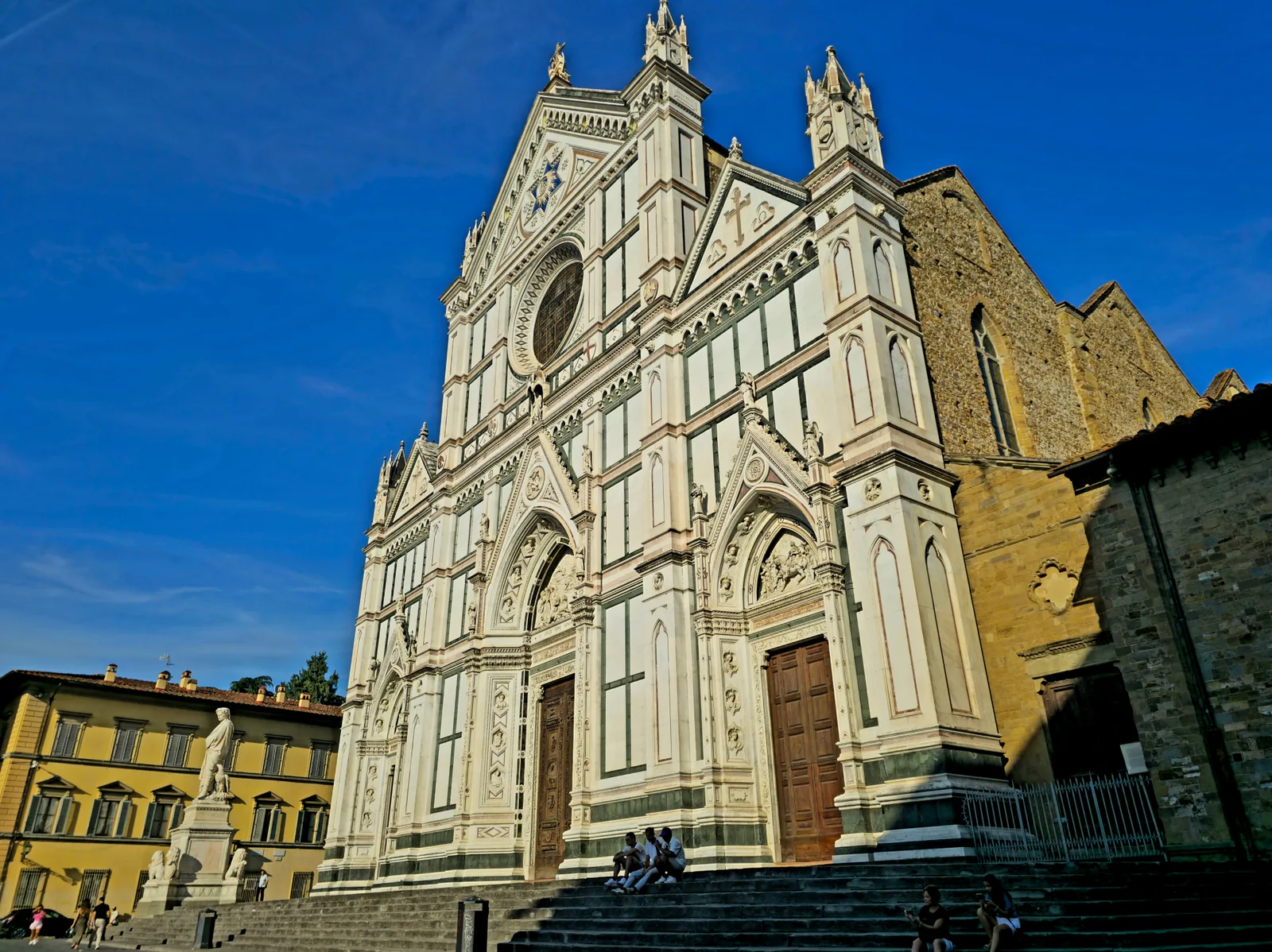 Basilica of Santa Croce in Florence — culture guide Florence