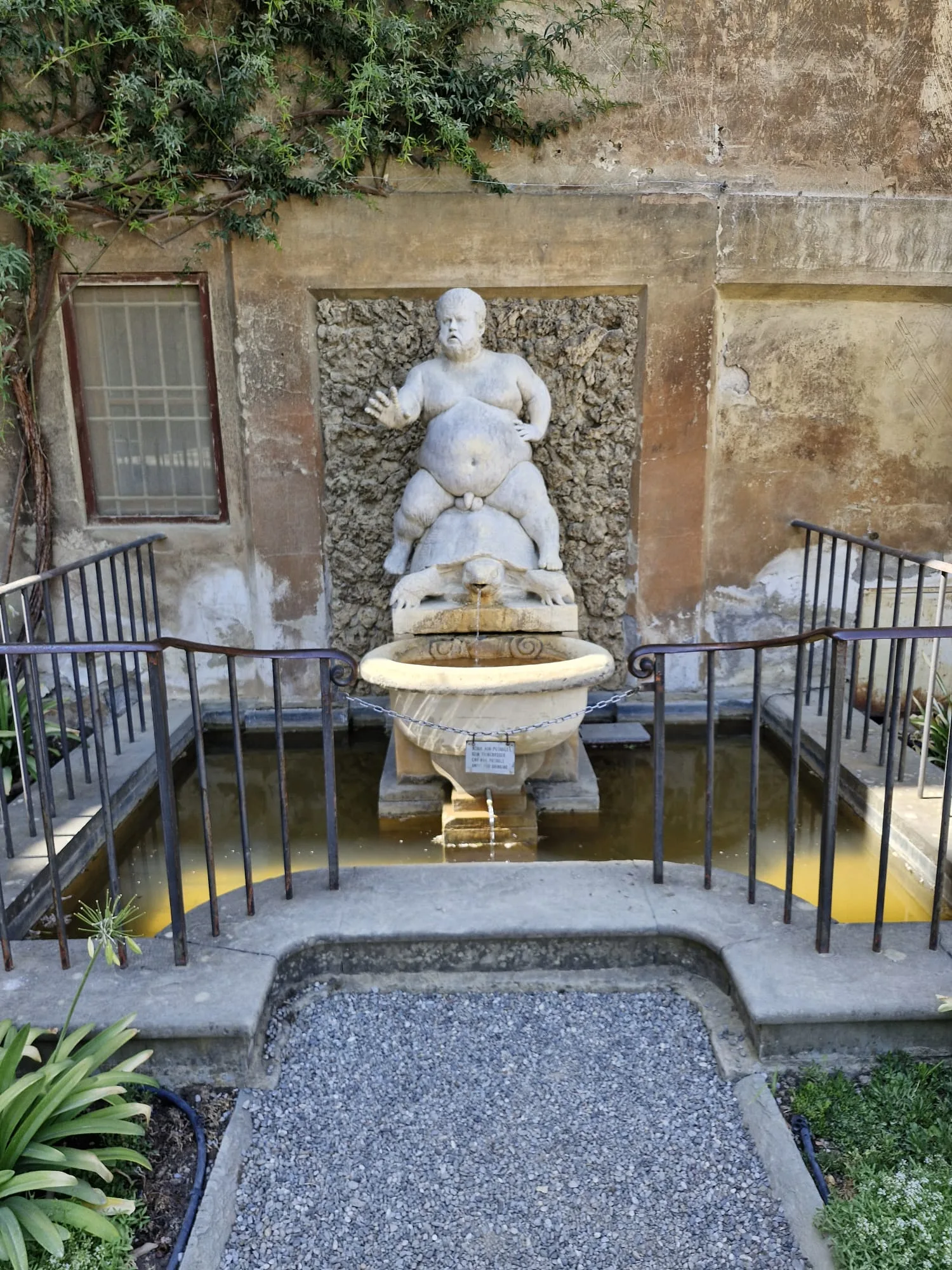 Atmosphere at Boboli Gardens Florence — travel photo