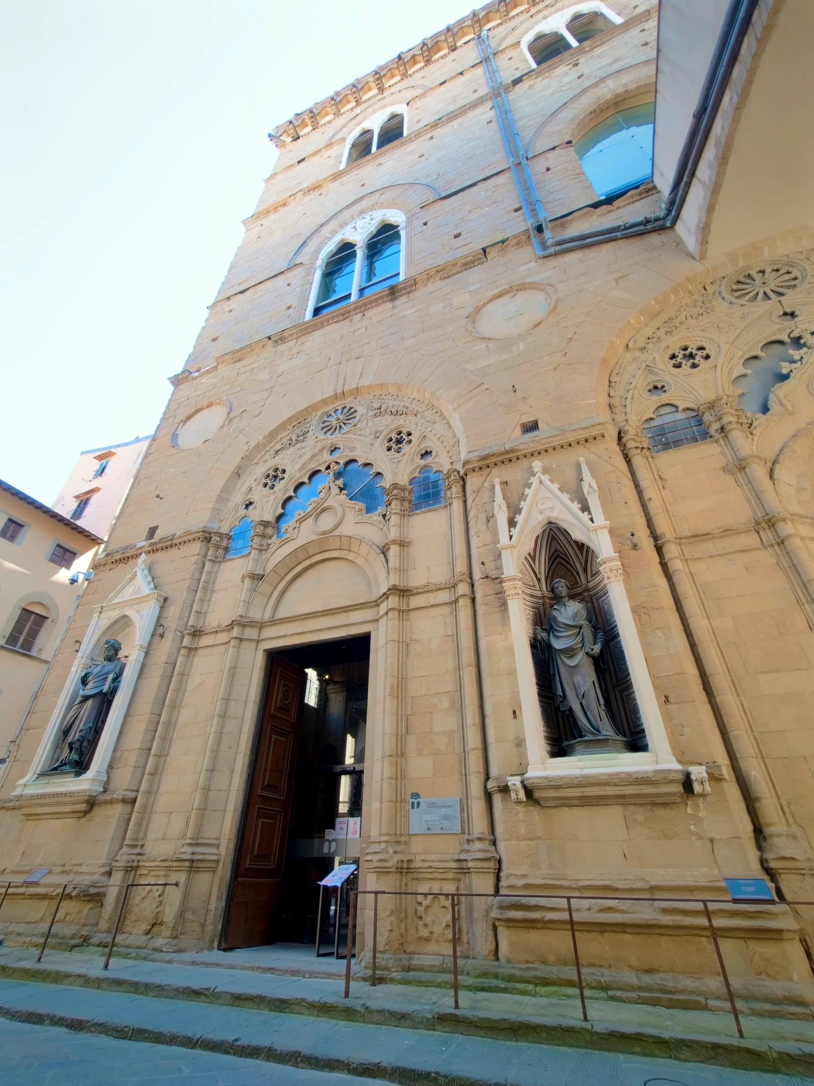 Details at Church & Museum of Orsanmichele Florence — travel photo