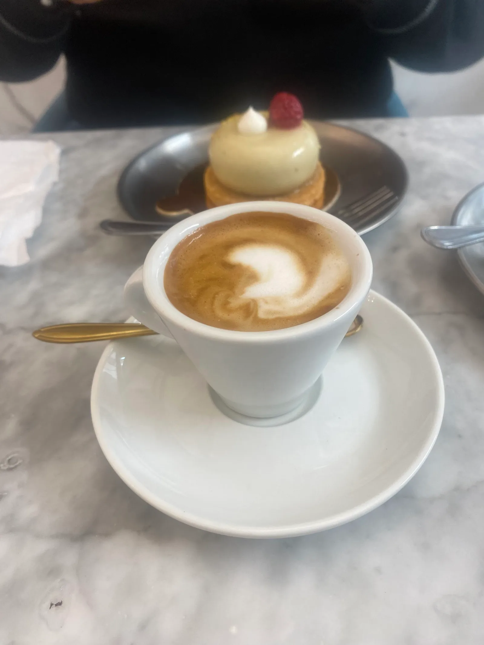 Atmosphere at Forno Ghibellina Florence — travel photo