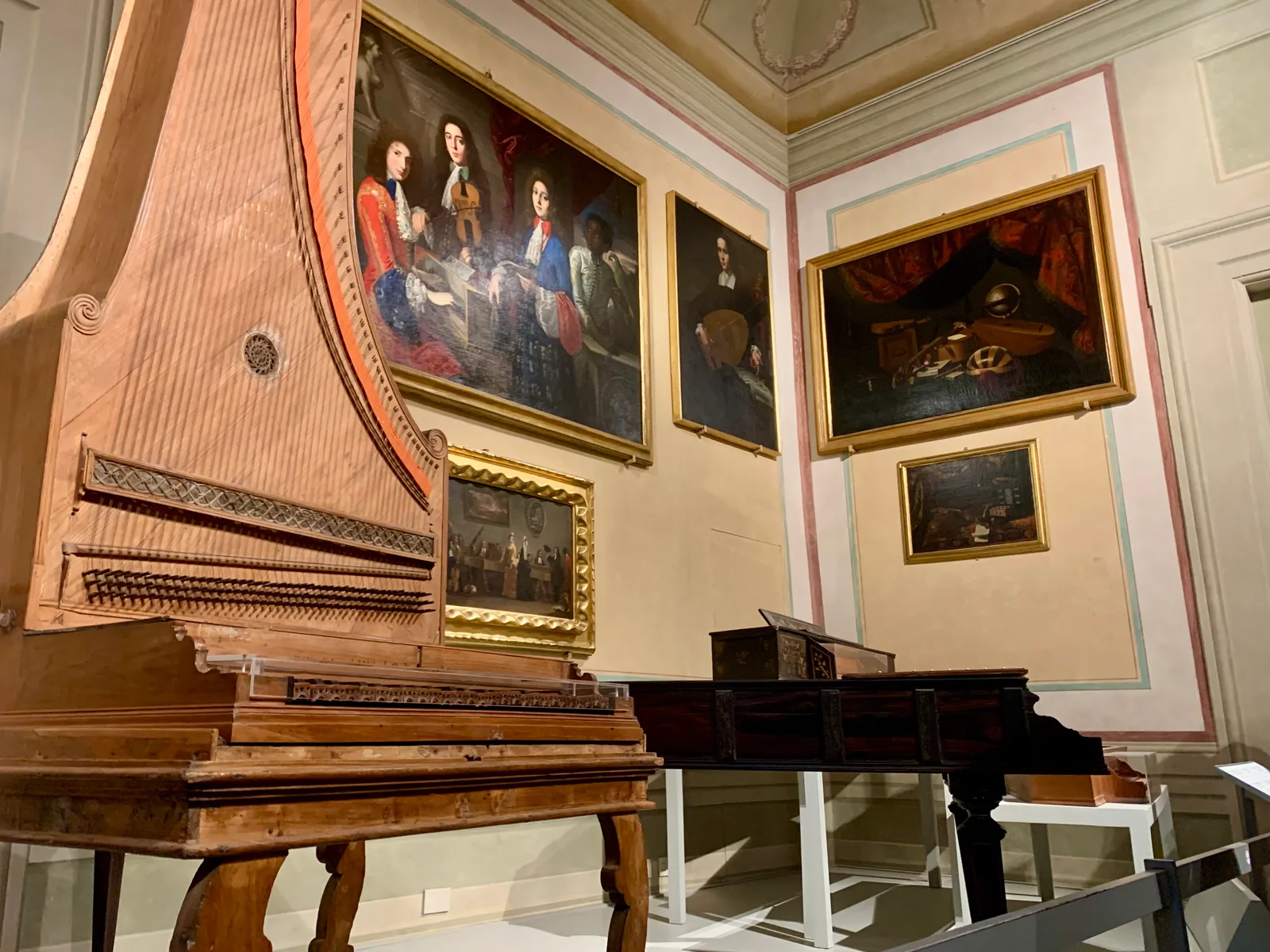 Atmosphere at Galleria dell’Accademia di Firenze Florence — travel photo