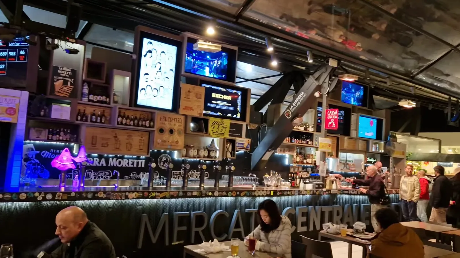 Interior at il Mercato Centrale Firenze Florence — travel photo