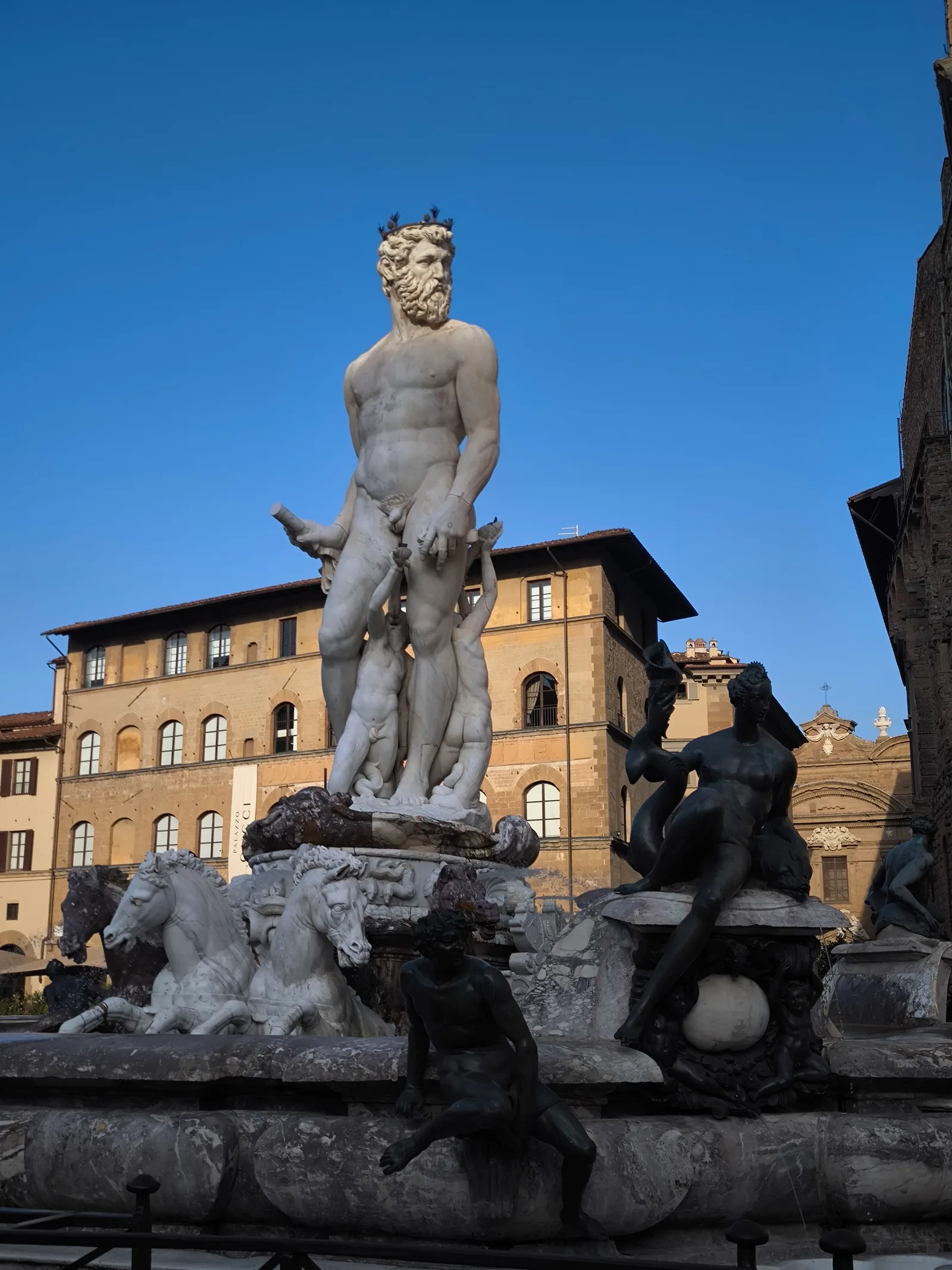 Main view at Loggia dei Lanzi Florence — travel photo