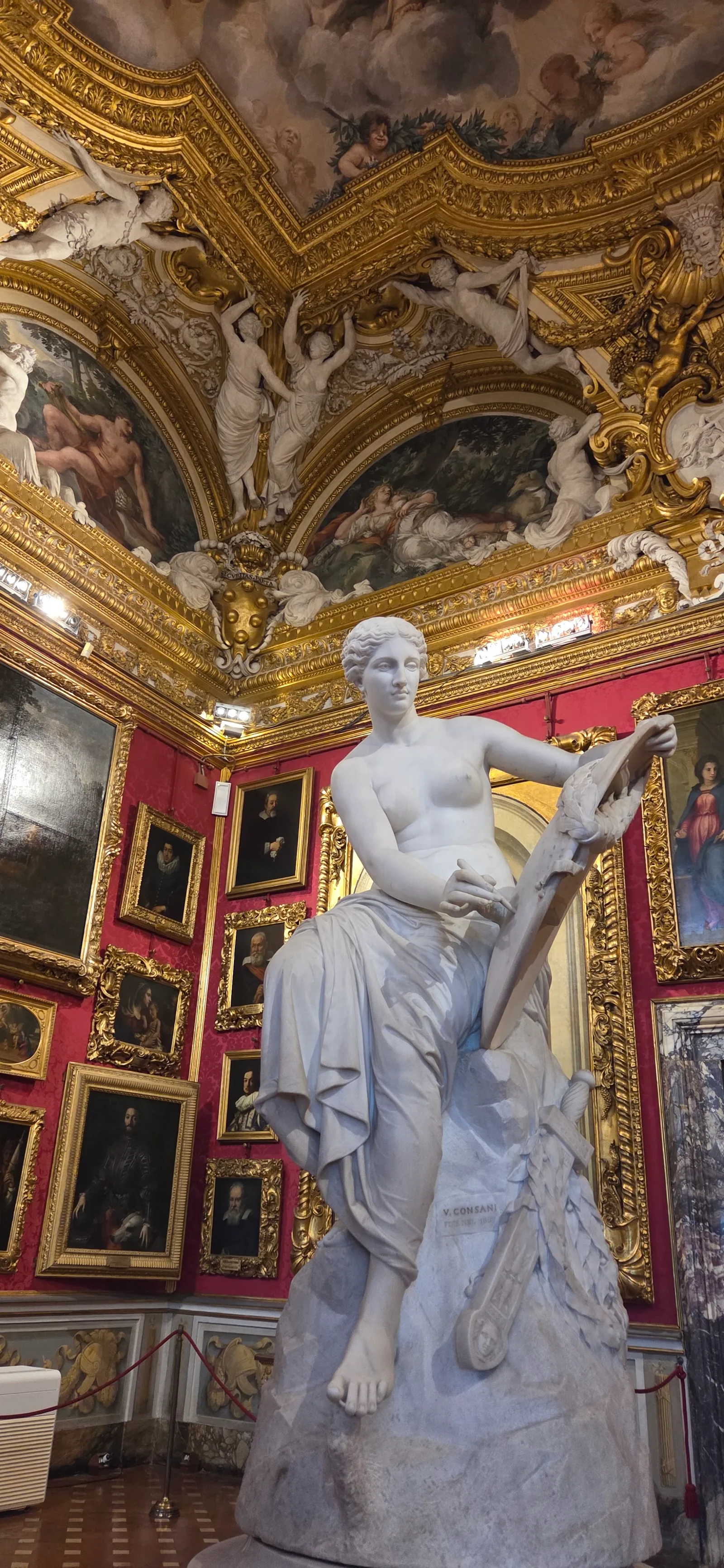 Details at Palatine Gallery Florence — travel photo