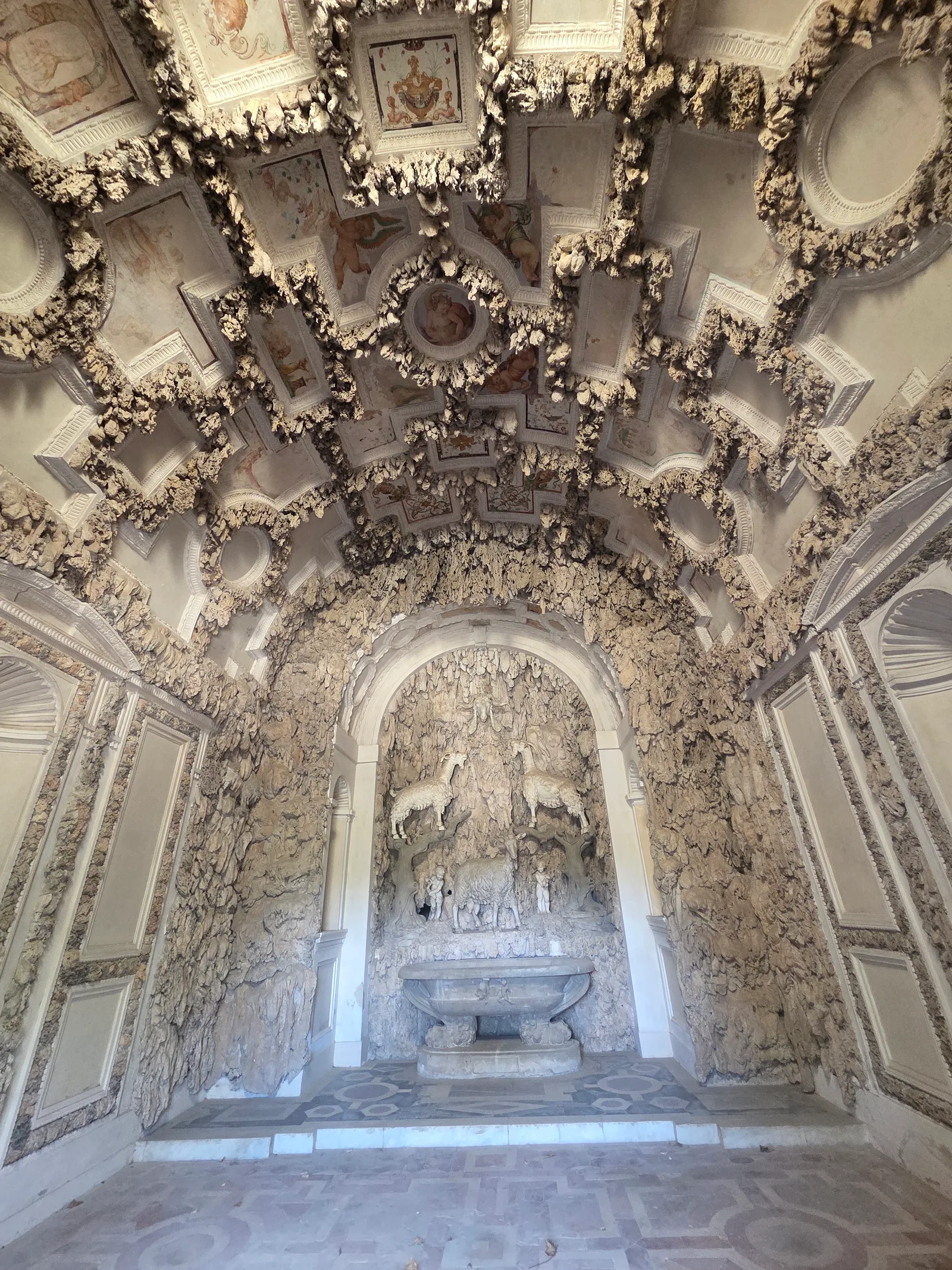Atmosphere at Palazzo Pitti Florence — travel photo