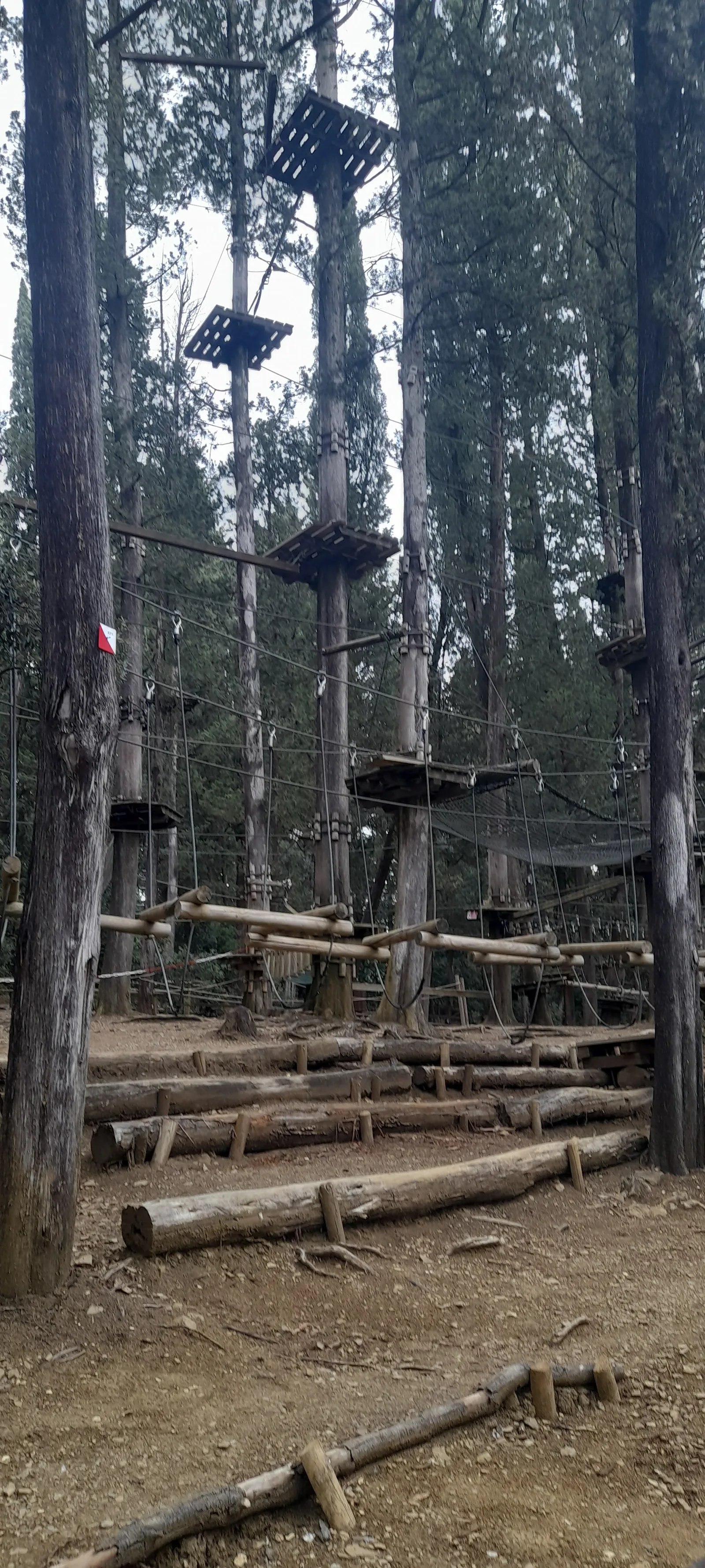 Main view at Vincigliata Adventure Park Florence — travel photo