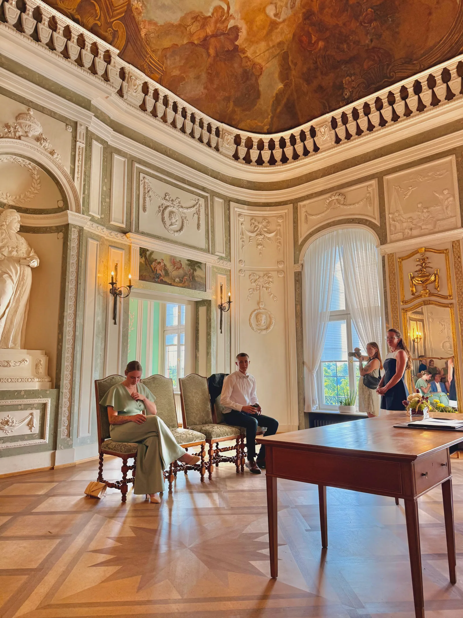 Main view at Bolongaro Palace Frankfurt — travel photo