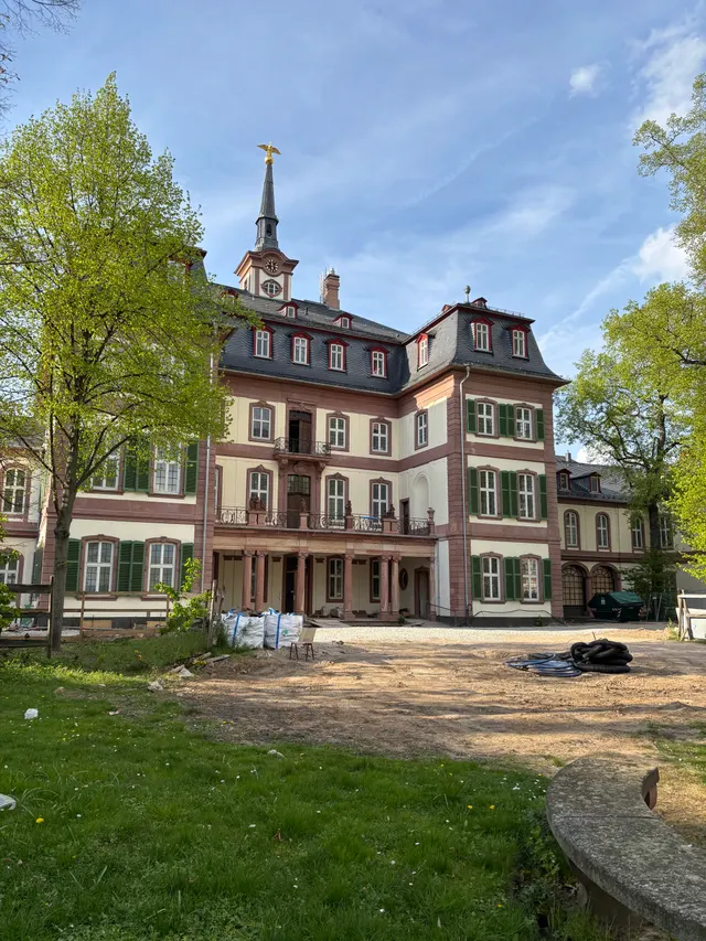 Bolongaro Palace — Attraction in Frankfurt