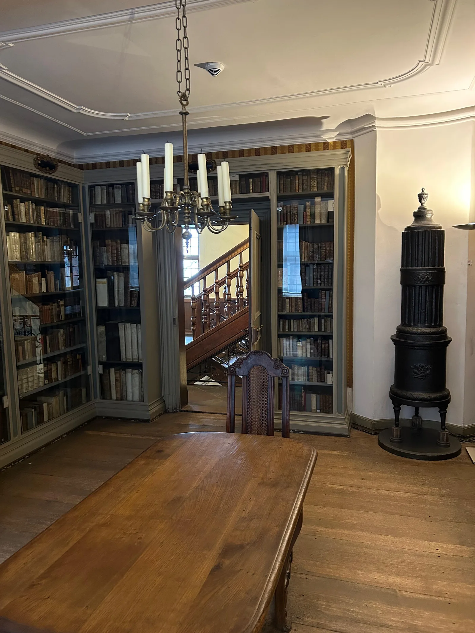 Interior at Deutsches Romantik-Museum (DRM) Frankfurt — travel photo