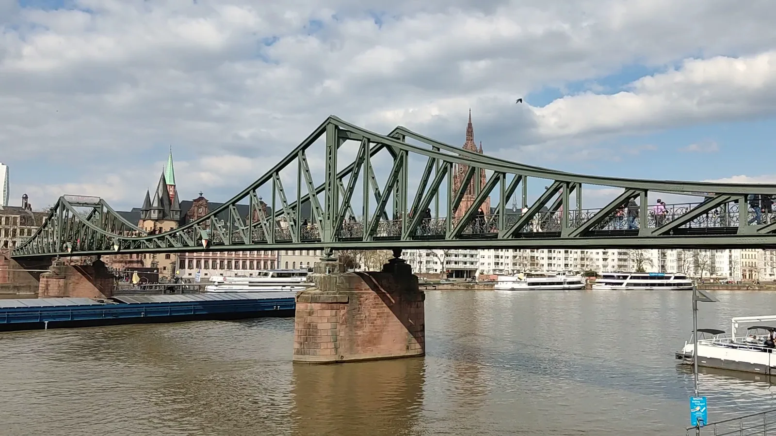 Interior at Eiserner Steg Frankfurt — travel photo