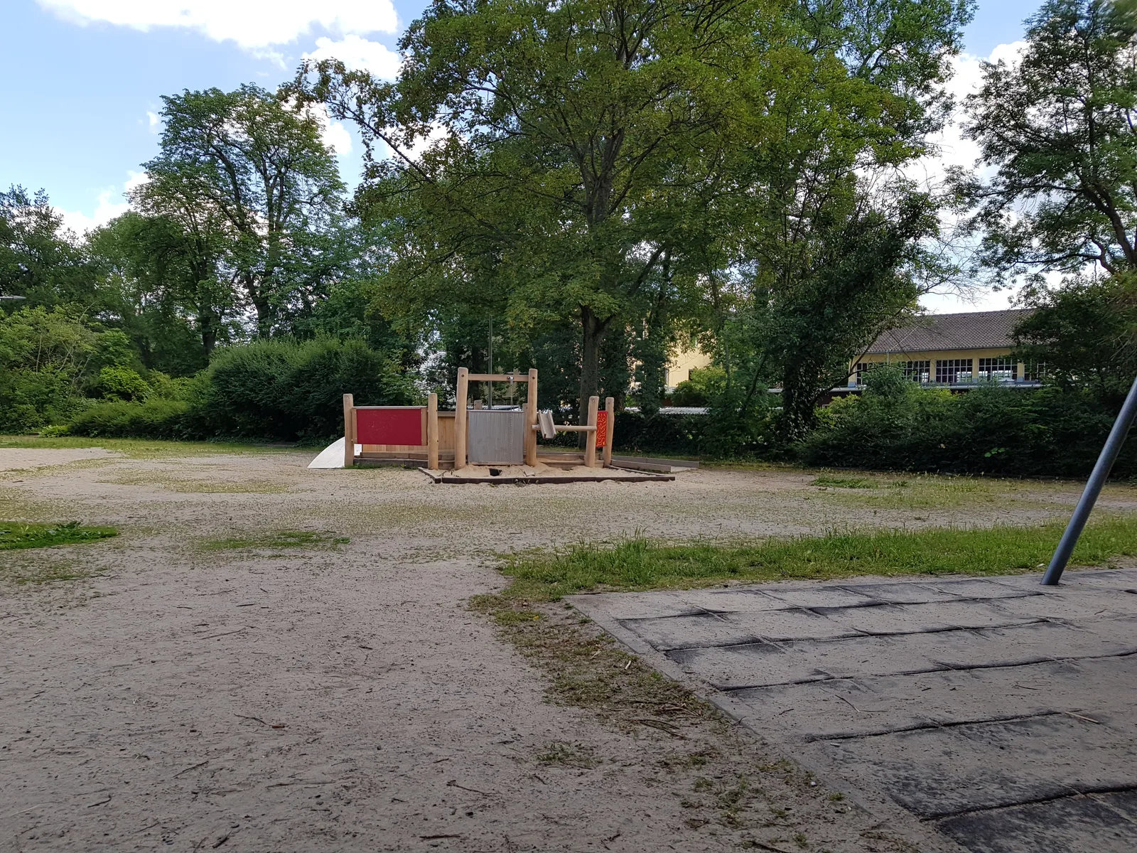 Atmosphere at Goldstein Park Frankfurt — travel photo