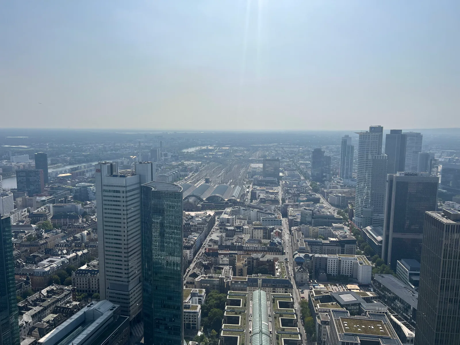 Atmosphere at MAIN TOWER Frankfurt — travel photo