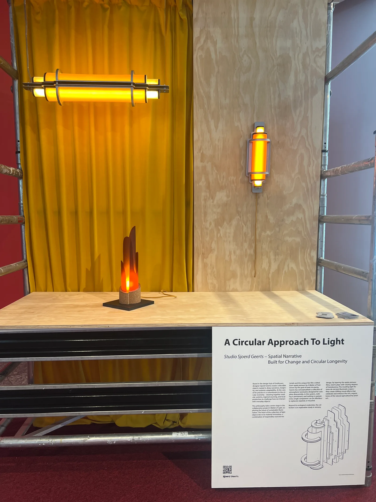 Details at Museum of Applied Arts Frankfurt — travel photo