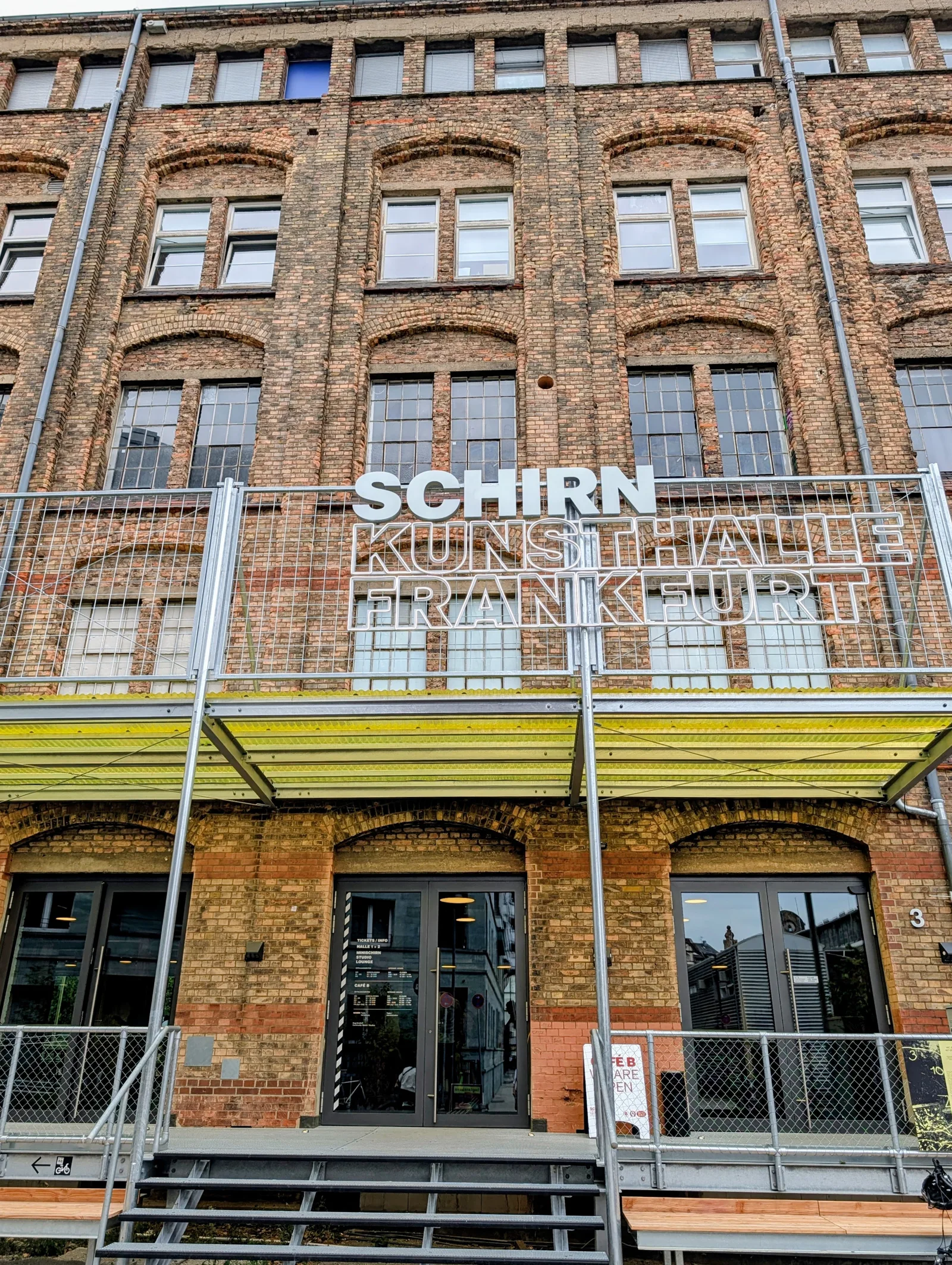 Main view at Schirn Kunsthalle Frankfurt Frankfurt — travel photo