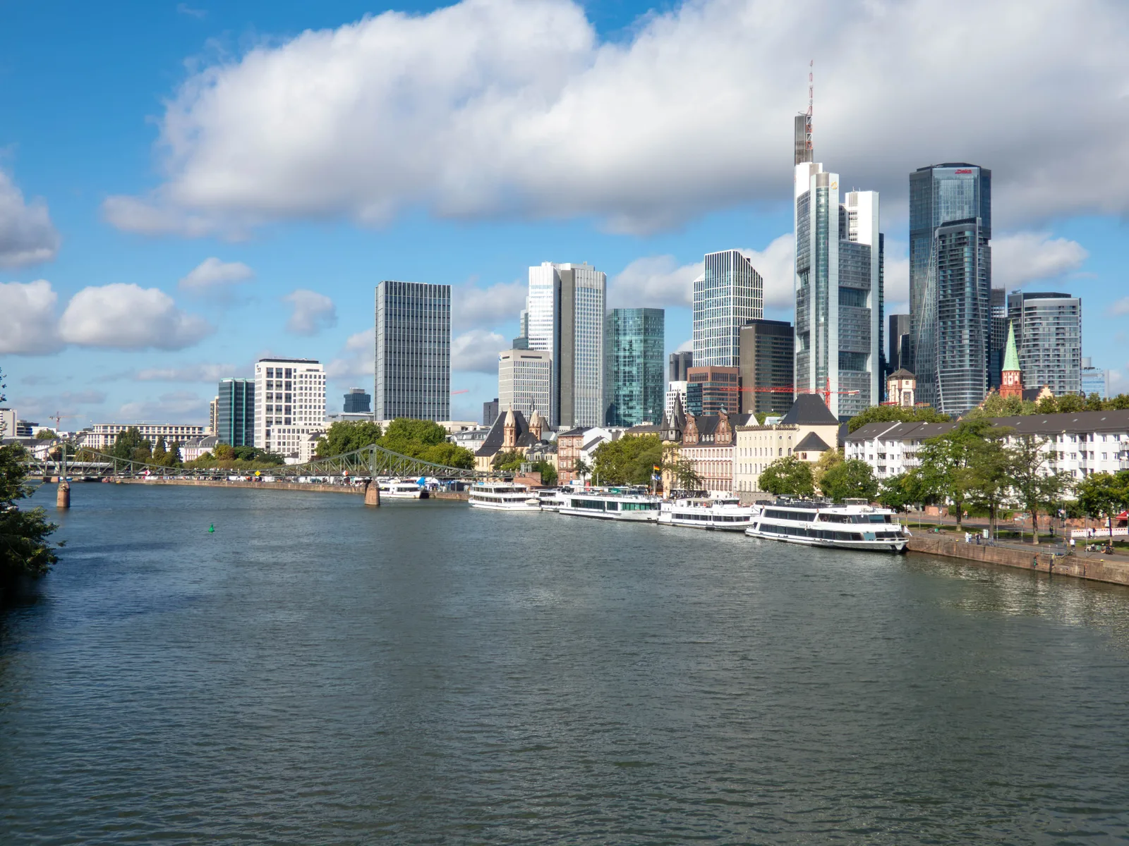 Main view at Skyline Frankfurt City Frankfurt — travel photo