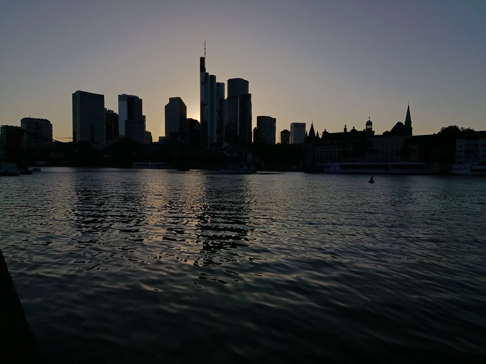 Details at Viewpoint Frankfurt Skyline Frankfurt — travel photo