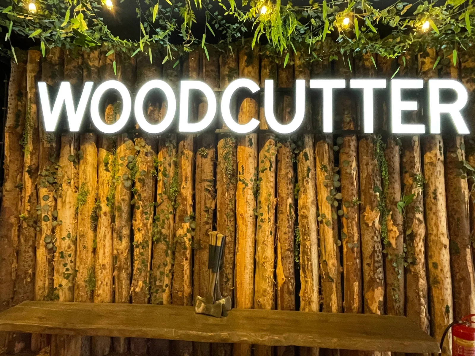 Main view at WoodCutter Frankfurt – Axtwerfen Frankfurt Frankfurt — travel photo