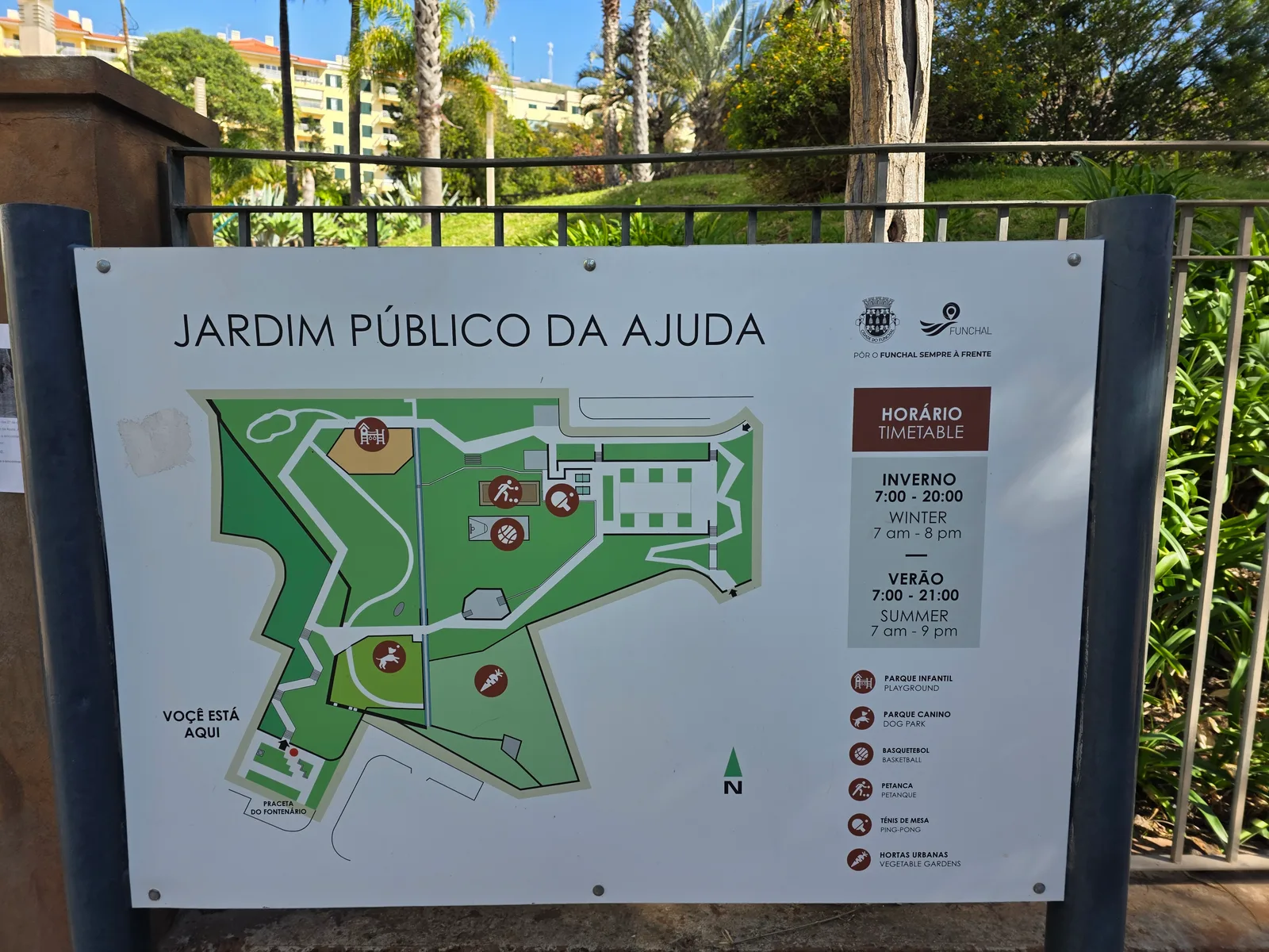 Main view at Ajuda Public Garden Funchal — travel photo