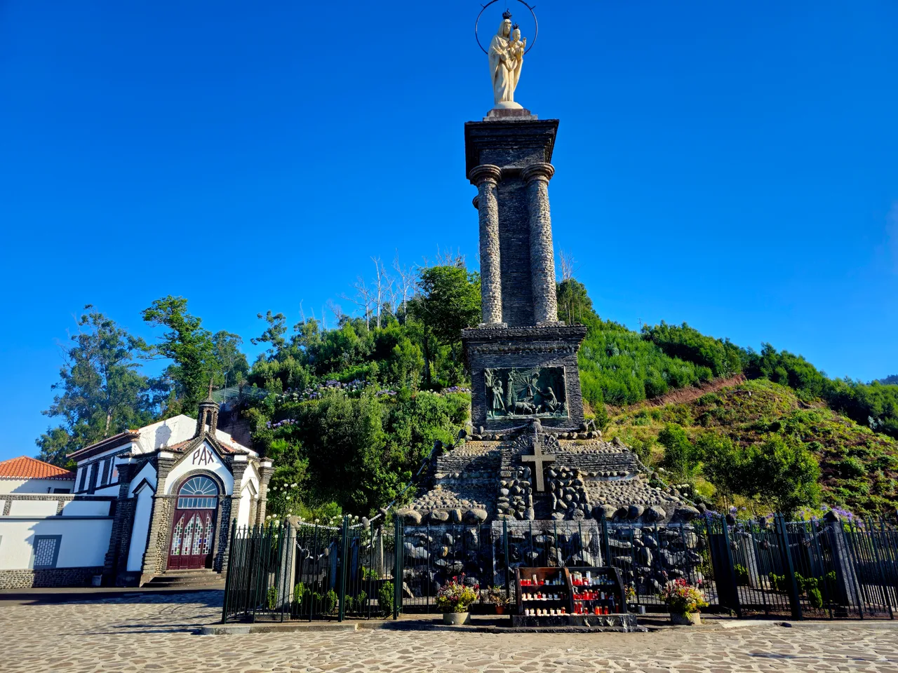 CANYON — hidden gems guide Funchal