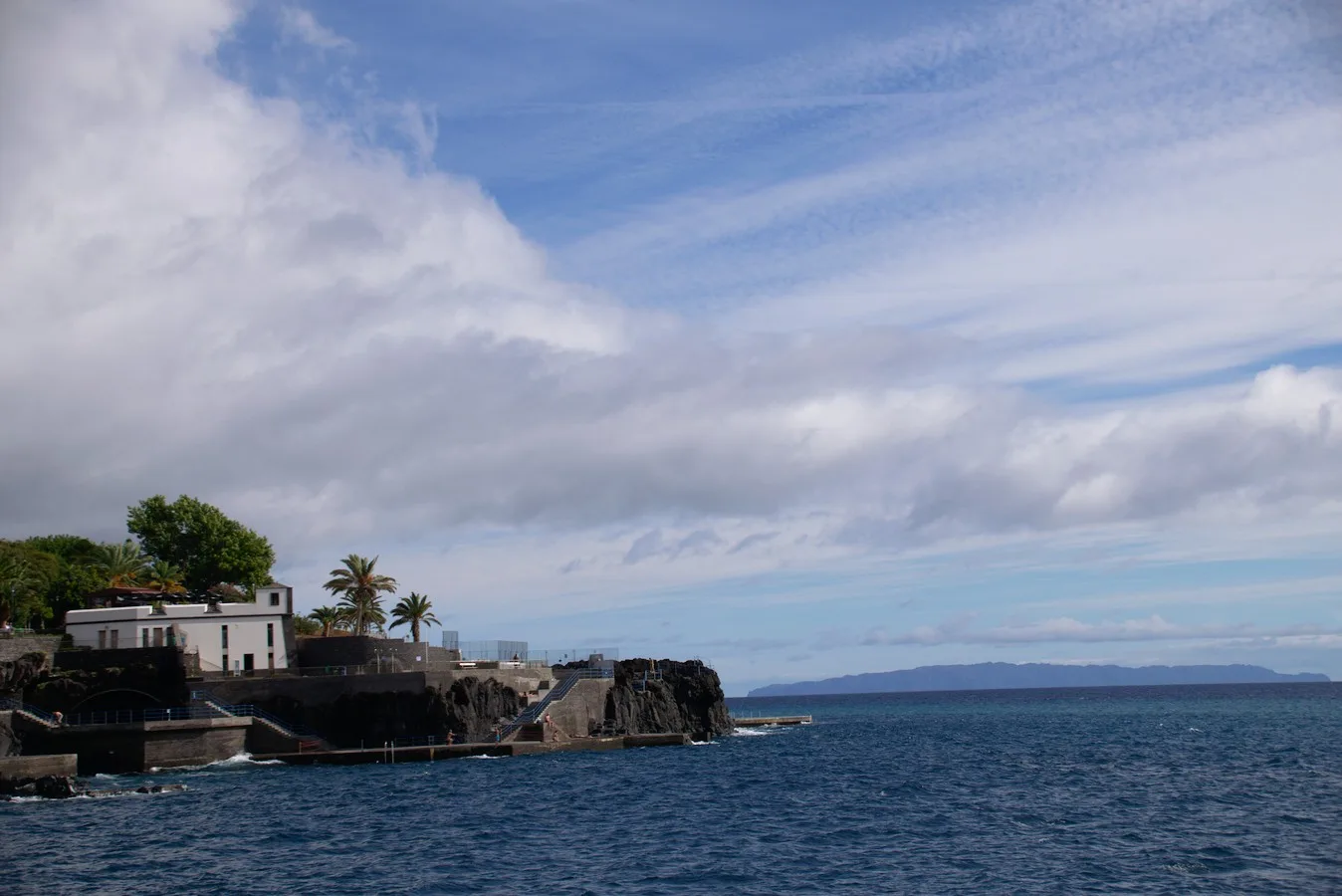 Details at Coal pier Funchal — travel photo