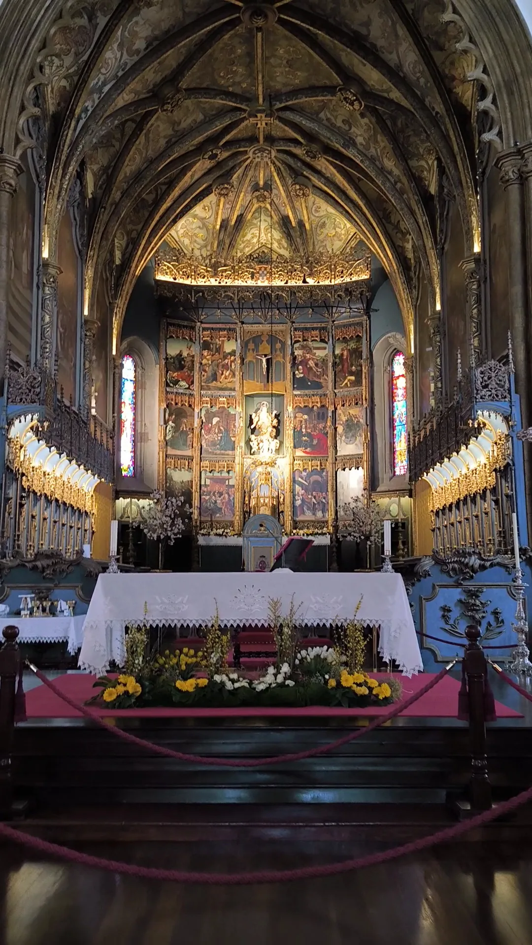 Interior at Funchal Cathedral Funchal — travel photo