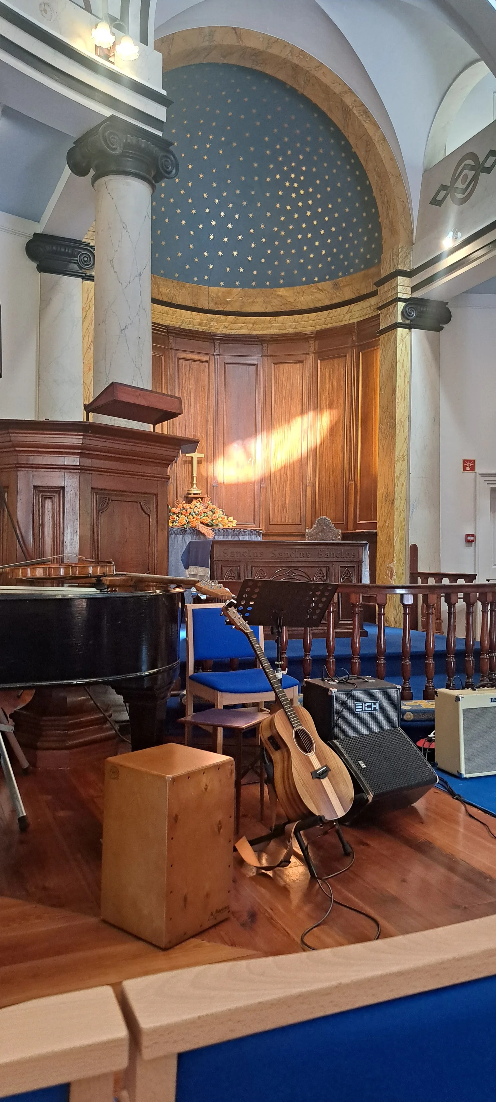 Main view at Holy Trinity Church Funchal — travel photo