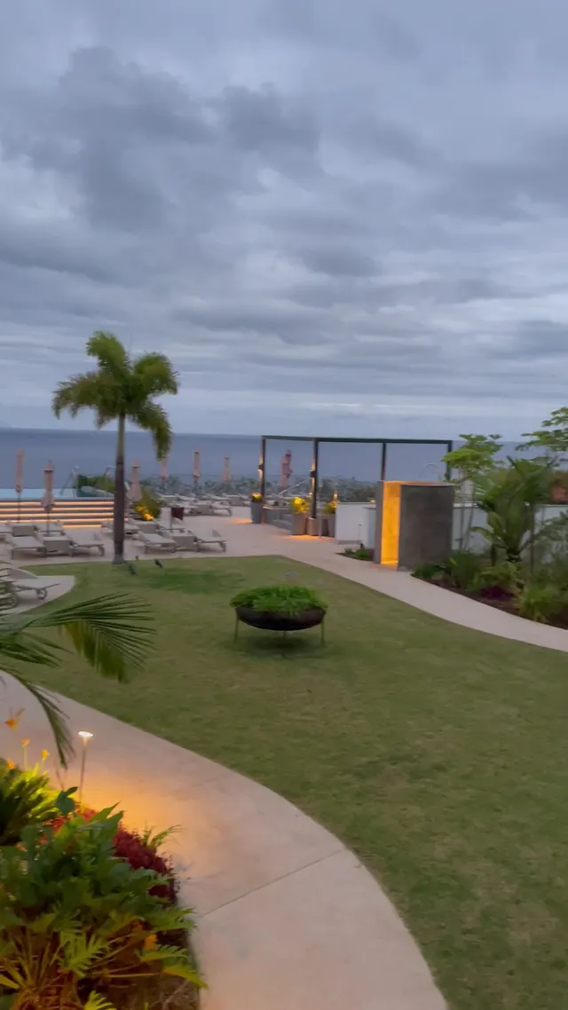 Les Suites at The Cliff Bay