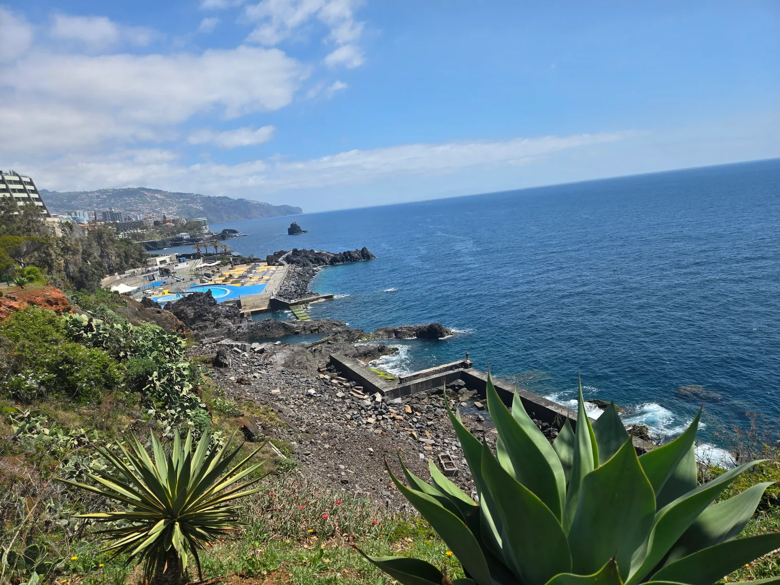Details at Lido Promenade Funchal — travel photo