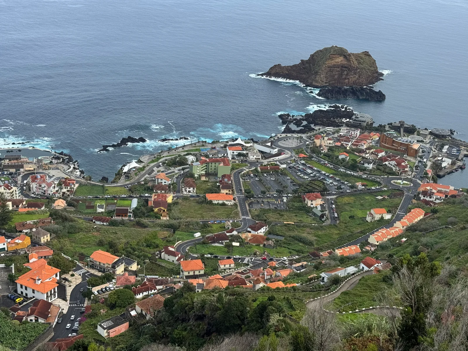Interior at Miradouro do Pico da Torre Funchal — travel photo