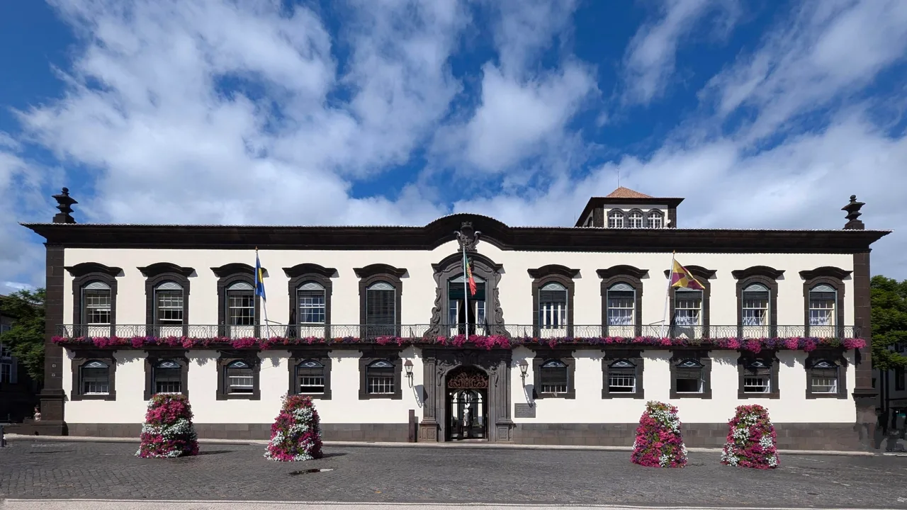 Paços do Concelho do Funchal — culture guide Funchal