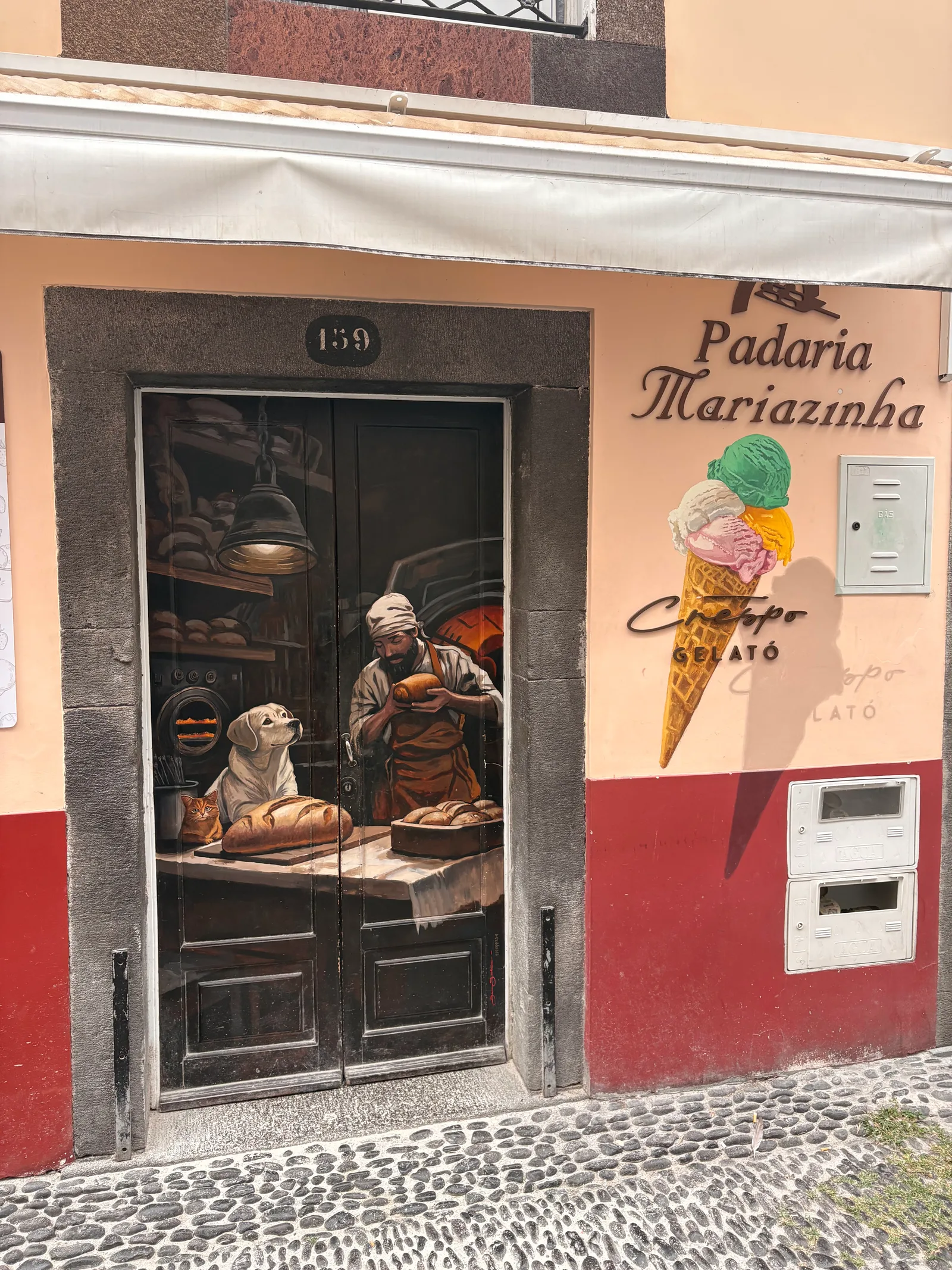 Interior at Padaria Pastelaria Mariazinha Funchal — travel photo