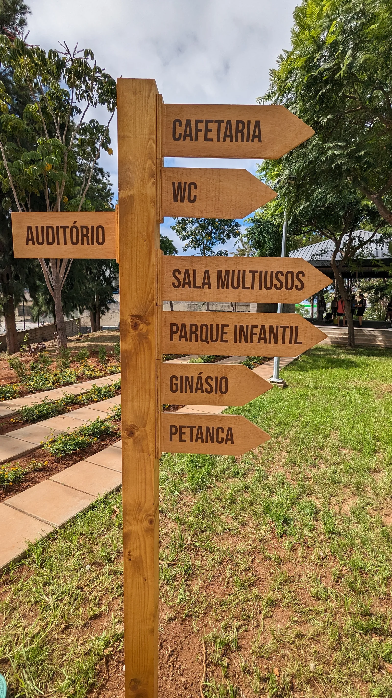 Atmosphere at Parque Urbano da Nazaré Funchal — travel photo